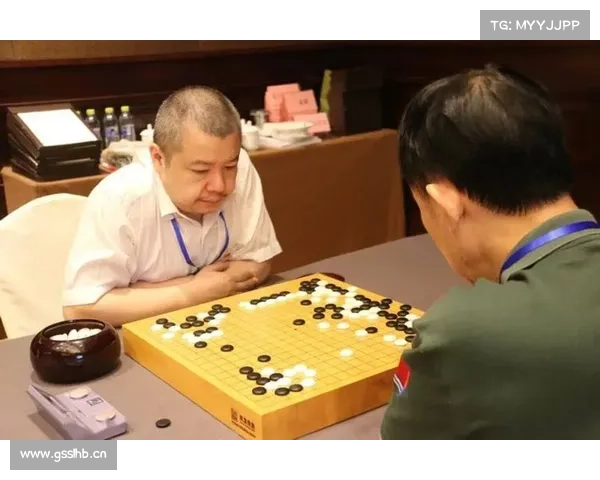 “天才棋手”罗洗河:为学围棋父母打架,他娶大3岁的妻子幸福吗 “天才棋手”罗洗河:为学围棋父母打架,他娶大3岁的妻子幸福吗